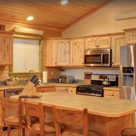 Fox Den Lodge West Yellowstone Esterno foto